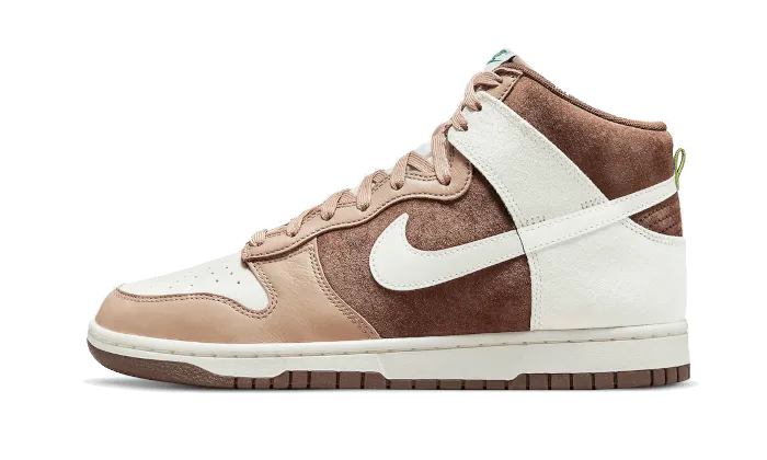 Dunk High Light Chocolate